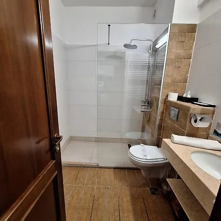 Miriam Aparthotel